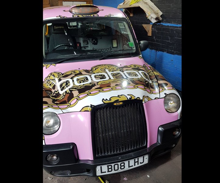 LB08 LHJ TX Sherbet London Taxi